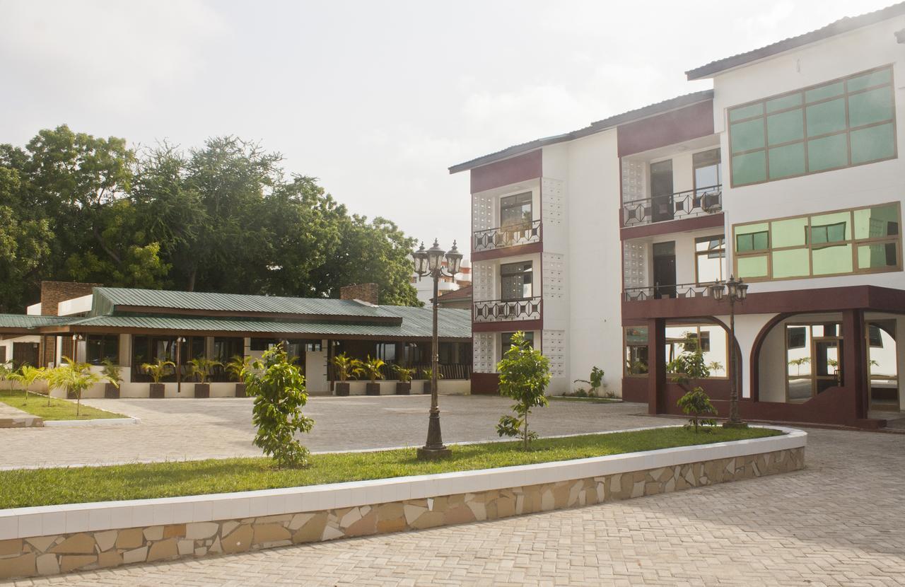Consir Executive Lodge Accra Buitenkant foto