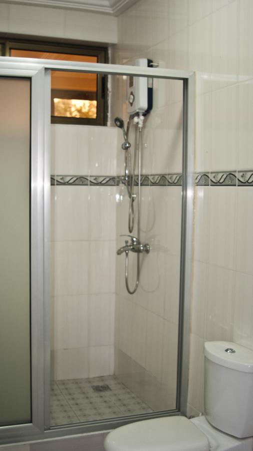 Consir Executive Lodge Accra Buitenkant foto
